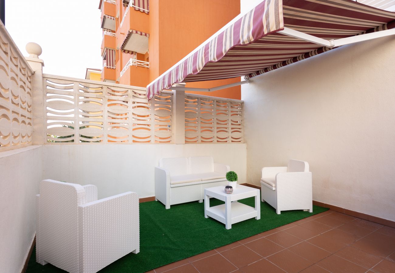 Apartamento en Candelaria - Home2Book Charming Caletillas Pool 