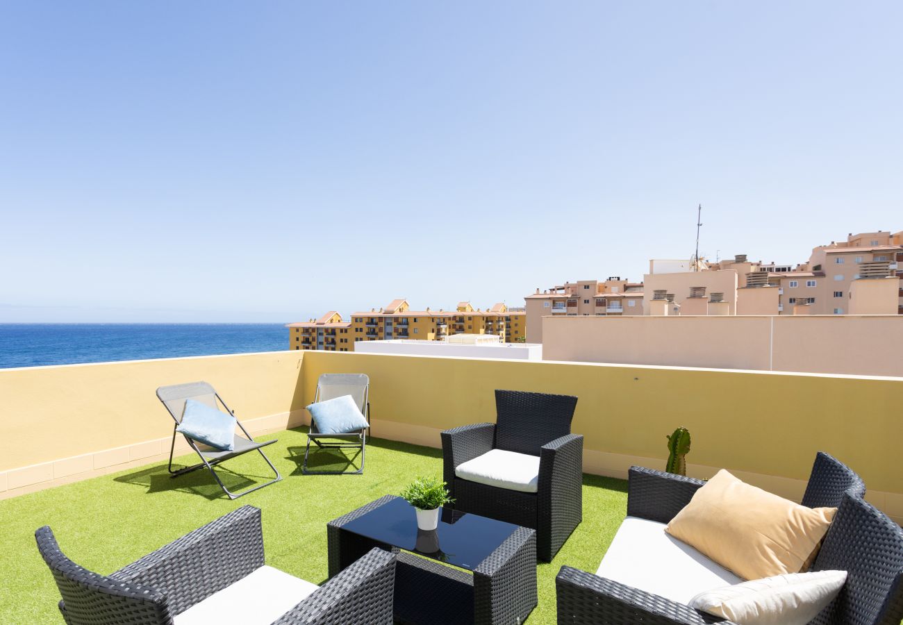 Apartamento en Candelaria - Home2Book Attic Terrace Apt Charming Ocean View