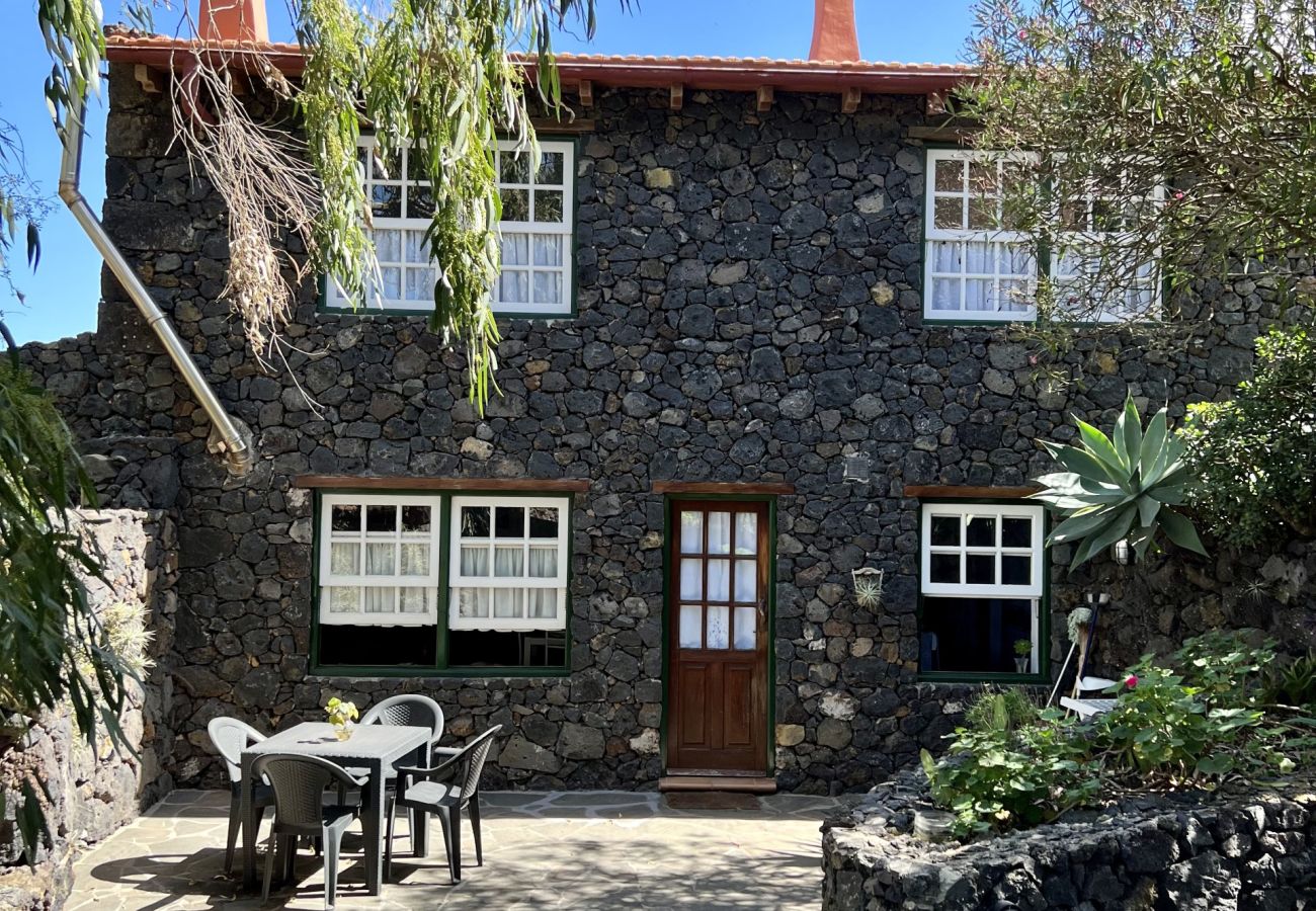 Casa rural en Mocanal - Comfy Rural House Adelfas 1, El Hierro