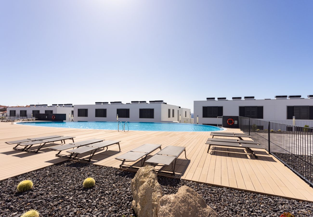 Apartamento en Arico - Home2Book Stylish Apartment Pool & Terrace Abades