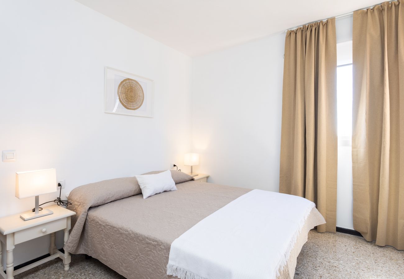 Apartamento en Santa Cruz de Tenerife - Home2Book Bright Stadium Apartment, Santa Cruz