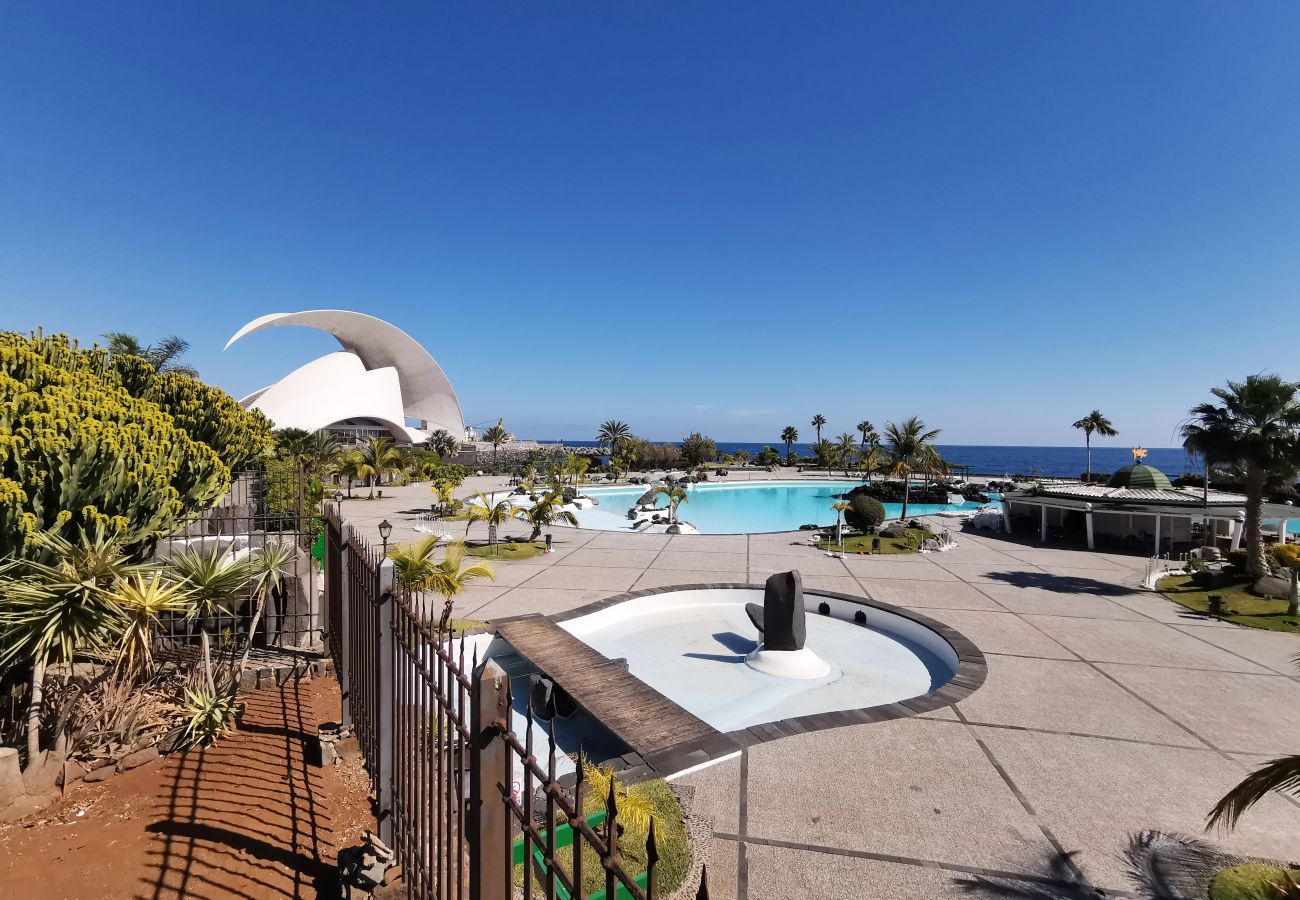 Apartamento en Santa Cruz de Tenerife - Home2Book Bright Stadium Apartment, Santa Cruz