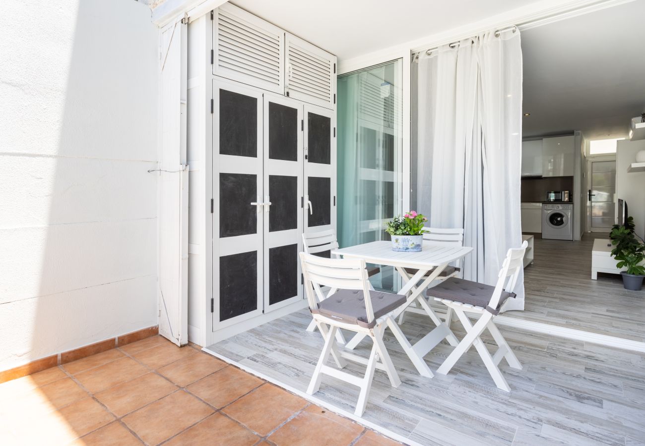 Apartamento en Arona - Home2Book Cozy Pool & Terrace Apartment, Arona