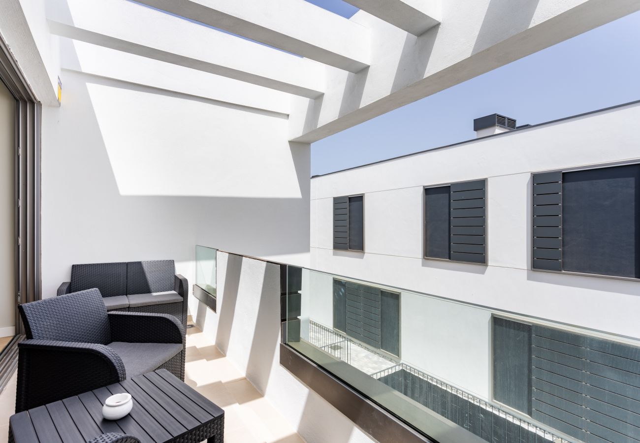 Apartamento en Arico - Home2Book Modern Bright Apt Abades, Pool & Terrace