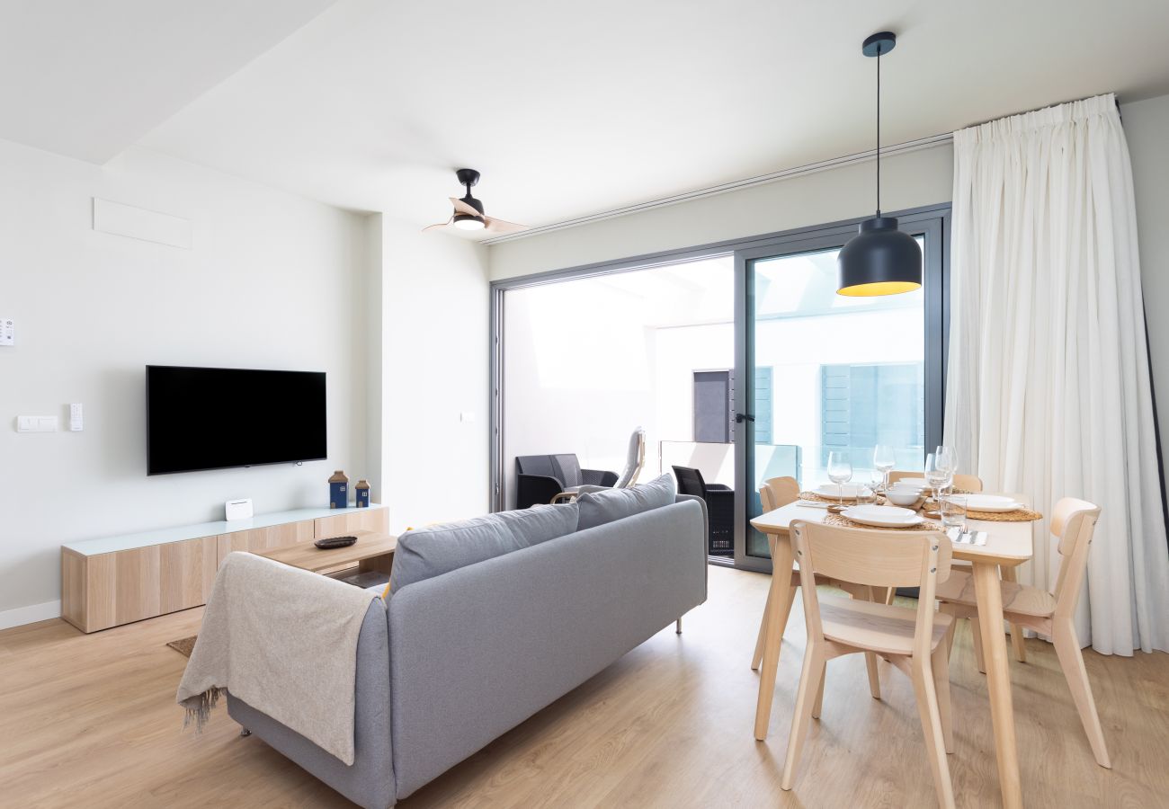 Apartamento en Arico - Home2Book Modern Bright Apt Abades, Pool & Terrace