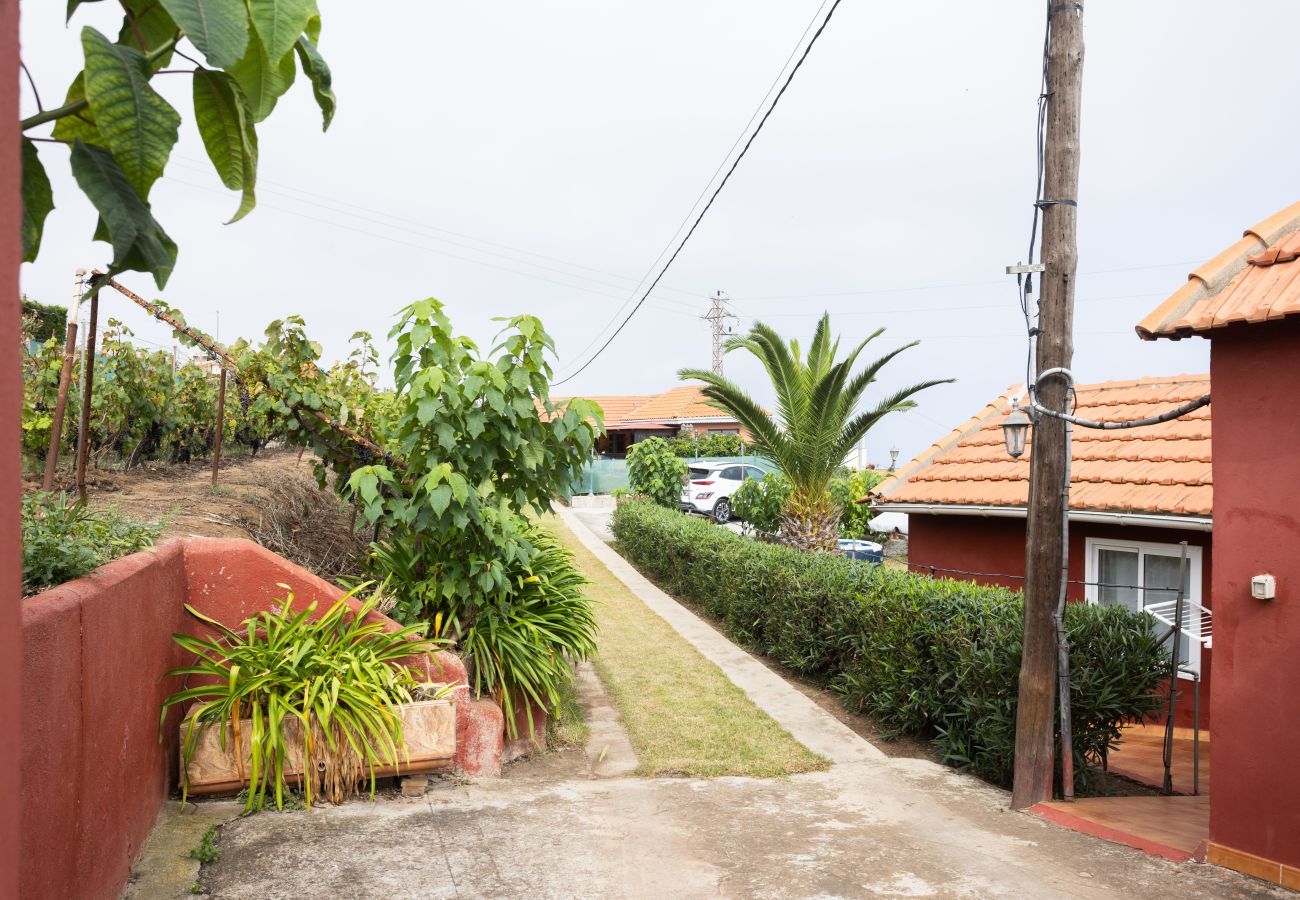 Apartamento en Los Realejos - Home2Book Serene Retreat Isabel, Jacuzzi & Garden