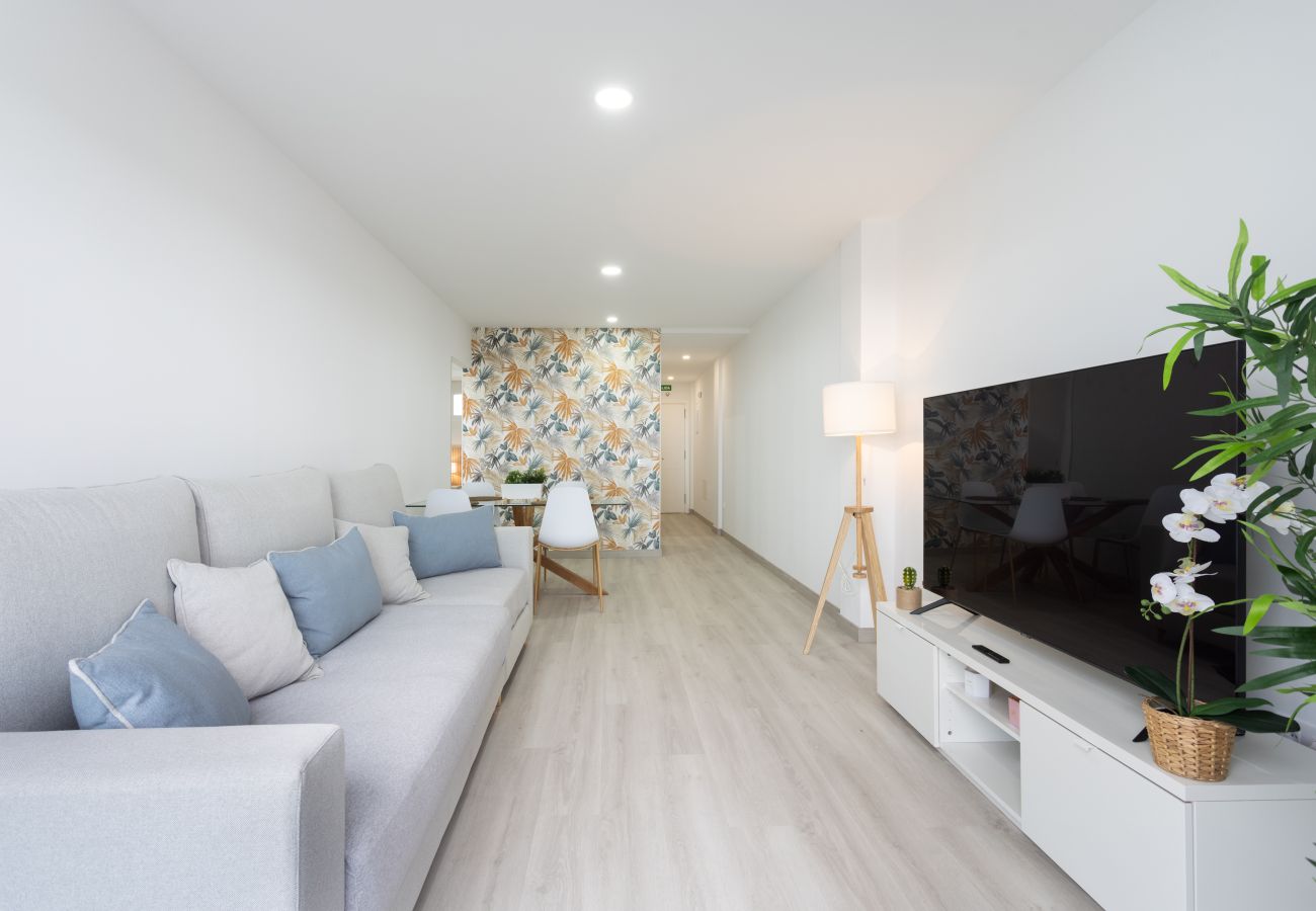 Apartamento en Arona - Home2Book Relaxing Poolside Escape, Arona