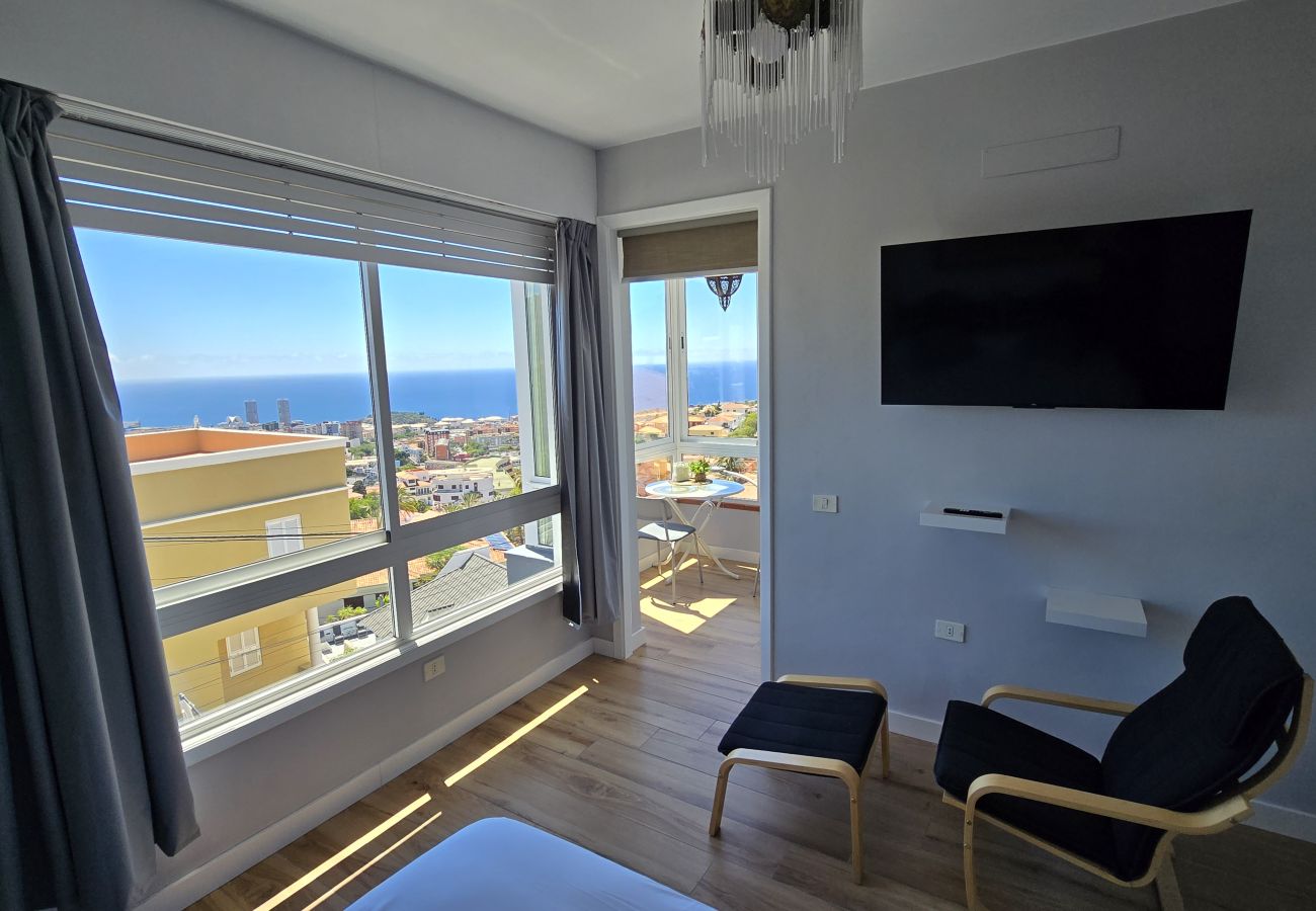 Apartamento en Santa Cruz de Tenerife - Home2Book Las Vistas Stay, Sea & Santa Cruz Views