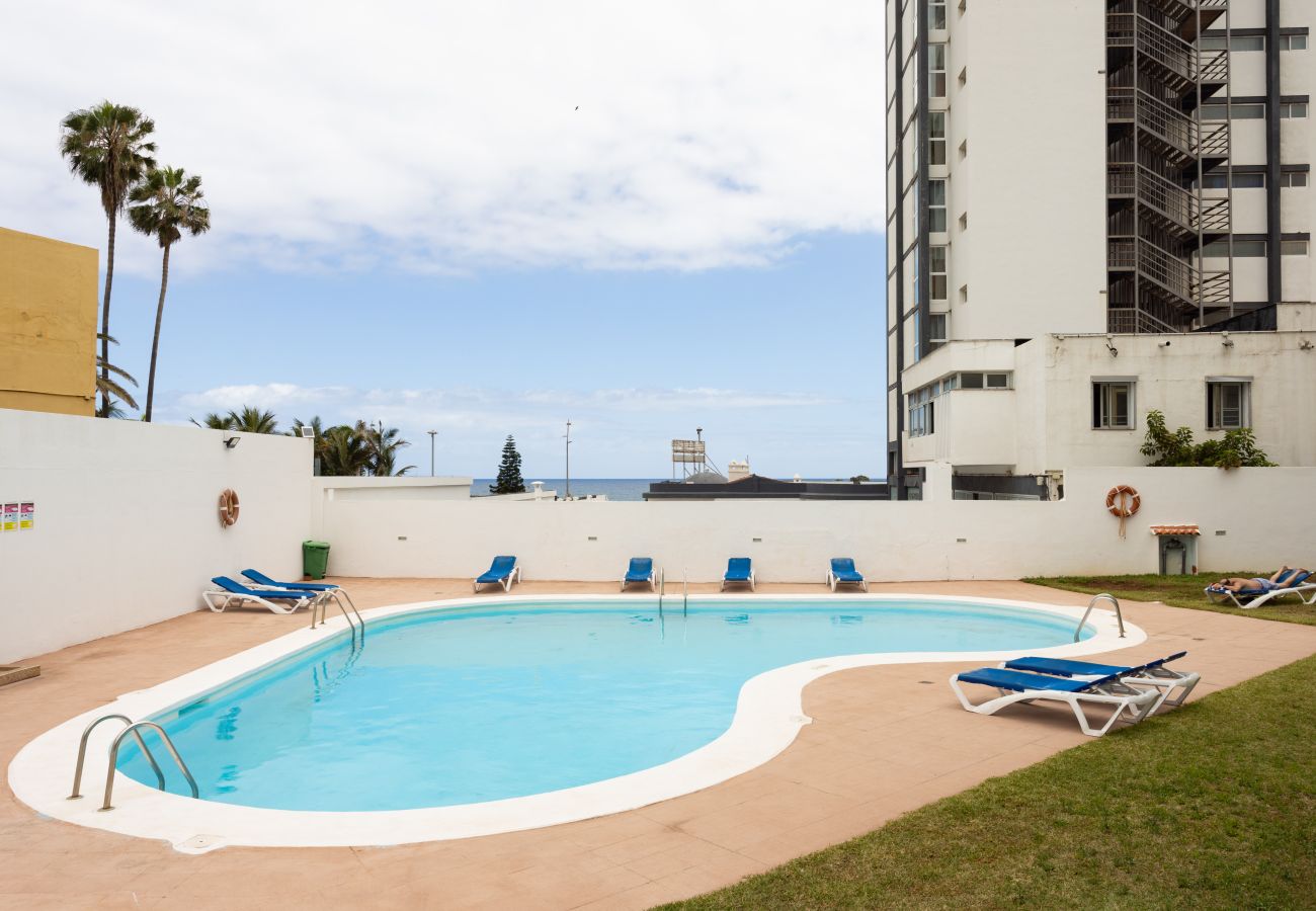 Apartment in Puerto de la Cruz - Home2Book Charming Apartment in Playa Martiánez