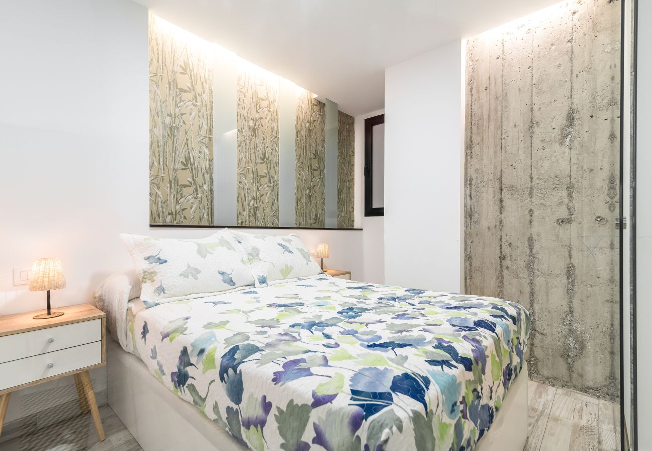 Apartment in Las Palmas de Gran Canaria - Home2Book Cool Las Canteras Beach Apt