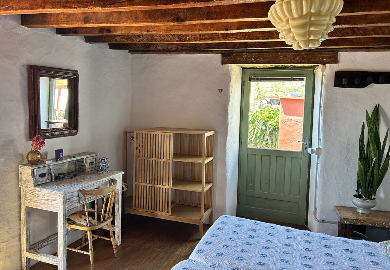 Cottage in Taibique - Charming Casa Juaclo El Pinar, Terrace 