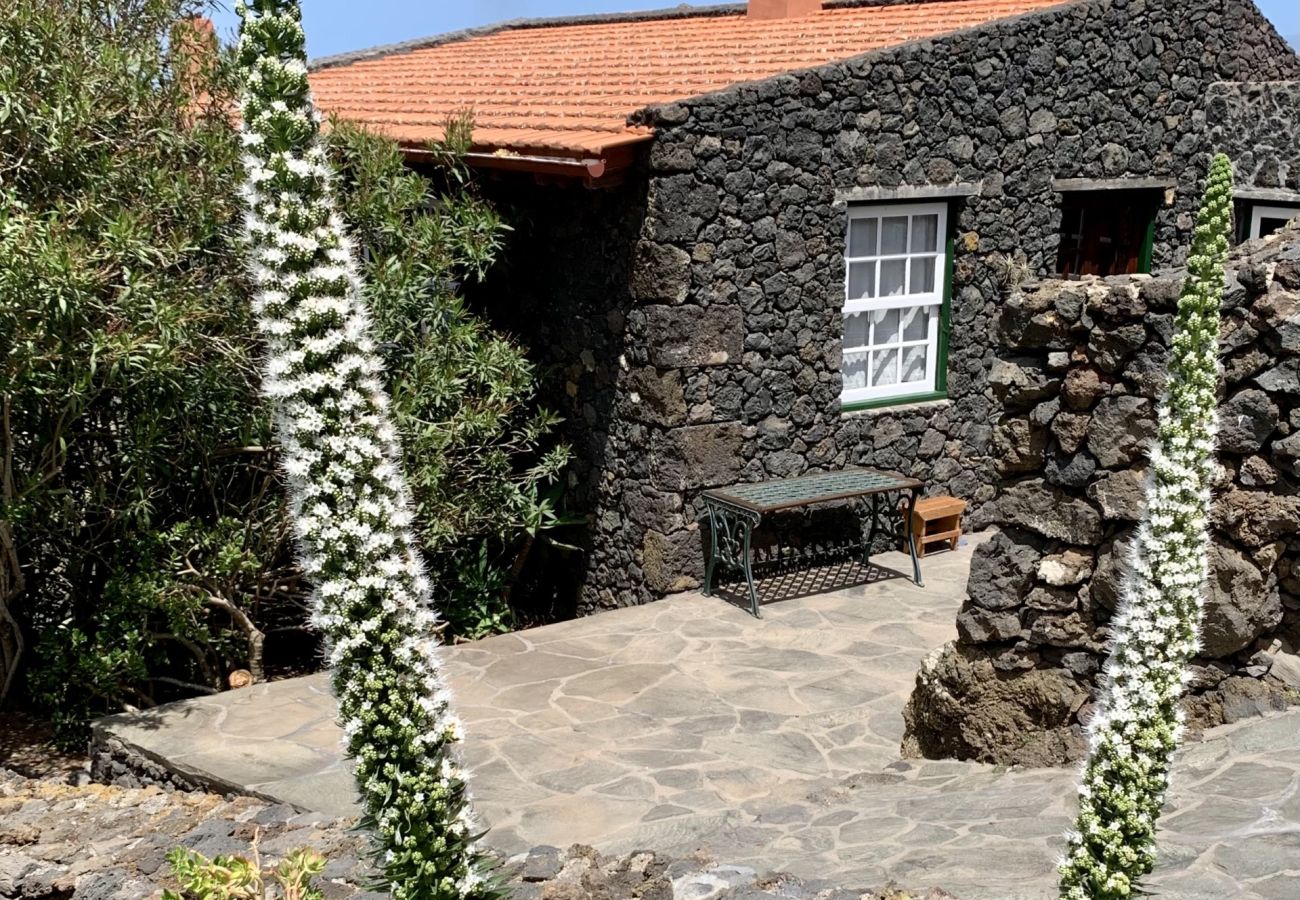 Cottage in Mocanal - Comfy Rural House Adelfas 2, El Hierro