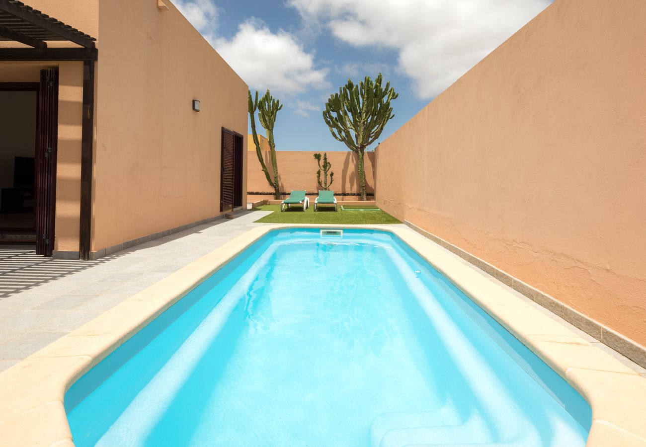 Villa in La Oliva - Home2Book Exquisite Private Pool Tajora Villa